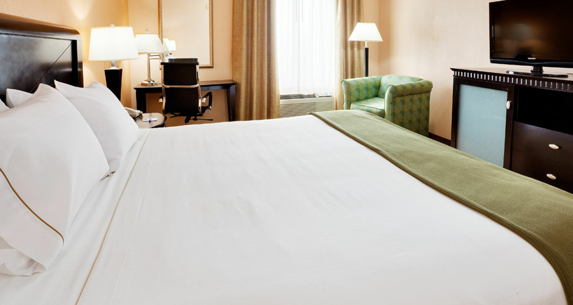 Hotel Baymont By Wyndham East Windsor Bradley Airport Esterno foto